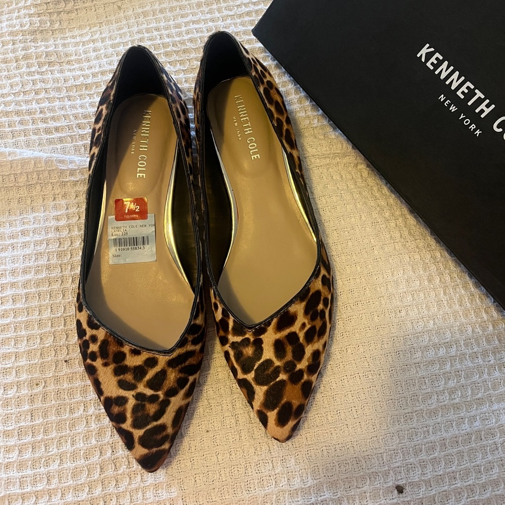 Kenneth Cole Camelia Leopard Print Flats